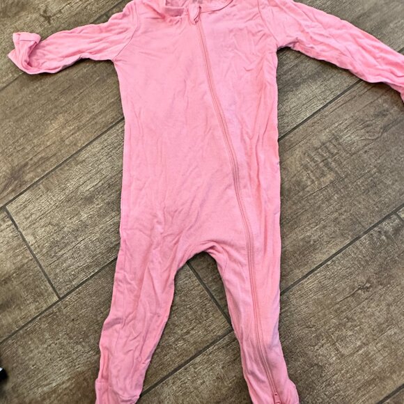 Kyte Baby Bundle - Zipper Romper 18-24 months - Picture 10 of 12